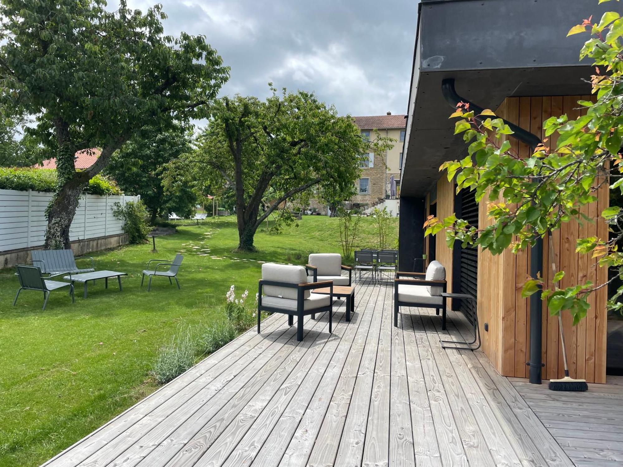 La Maison Des Monts D'Or Saint-Germain-au-Mont-dʼOr Dış mekan fotoğraf